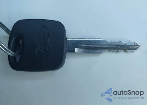 2000 Ford F-150 Work Series/Xl/Xlt z USA, uszkodzony, nr VIN 1FTZF172XYNB32037